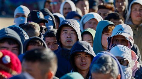 how are white guys treated in china